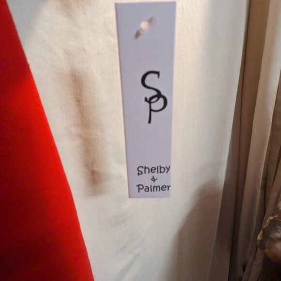 Red Dress - Picture 2 of 4